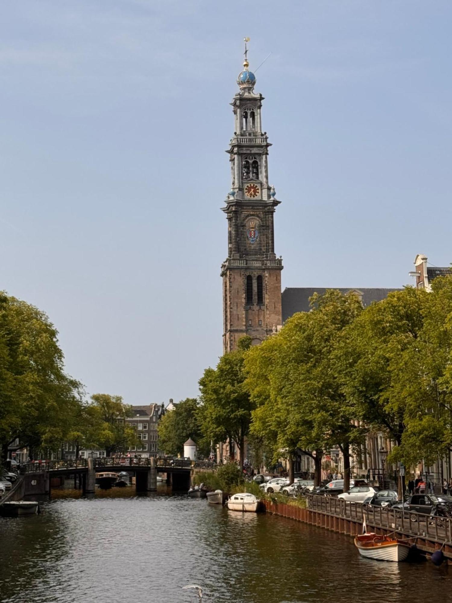 Decor Canal House